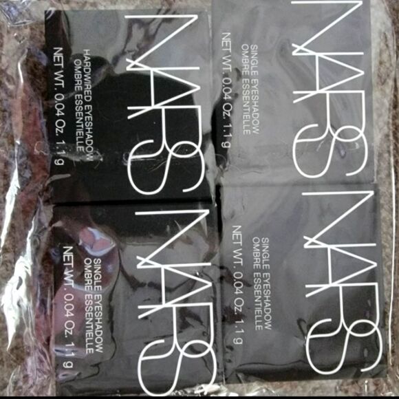 NARS QUAD Bayadrre in 4 individual full-size colors .o4 ounces each tota… - Picture 12 of 16